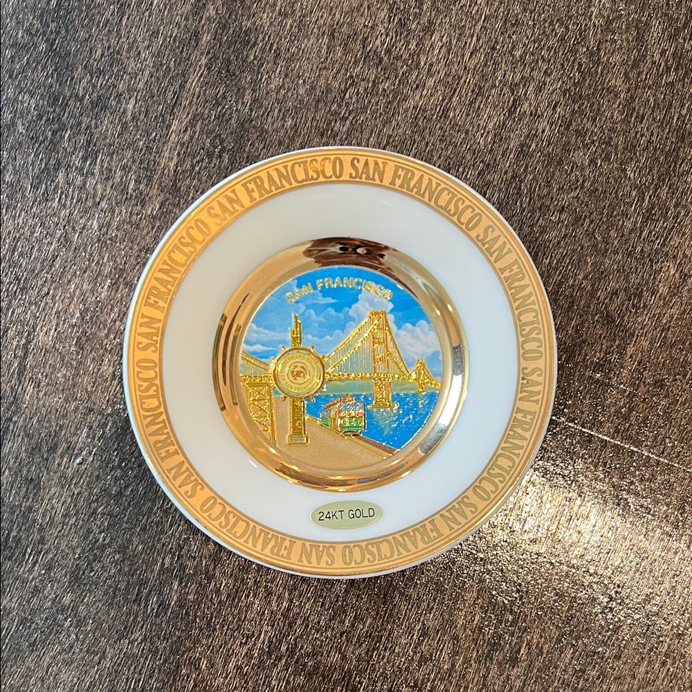 Chokin San Francisco Collectible Plate Features Golden Gate Bridge